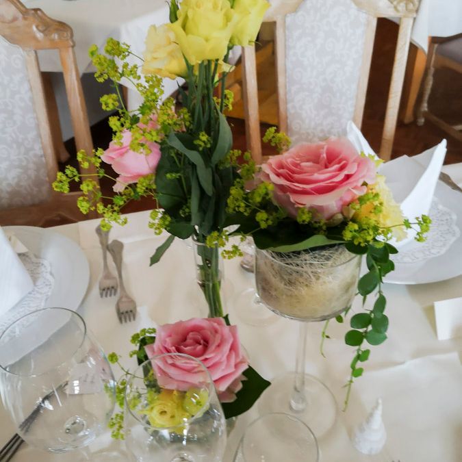 Blumenparadies Thone in Preetz Floristik Tischdeko 01